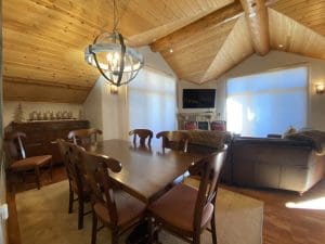 Dining2